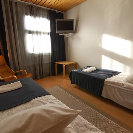 Peltohovi * Kiuruvesi